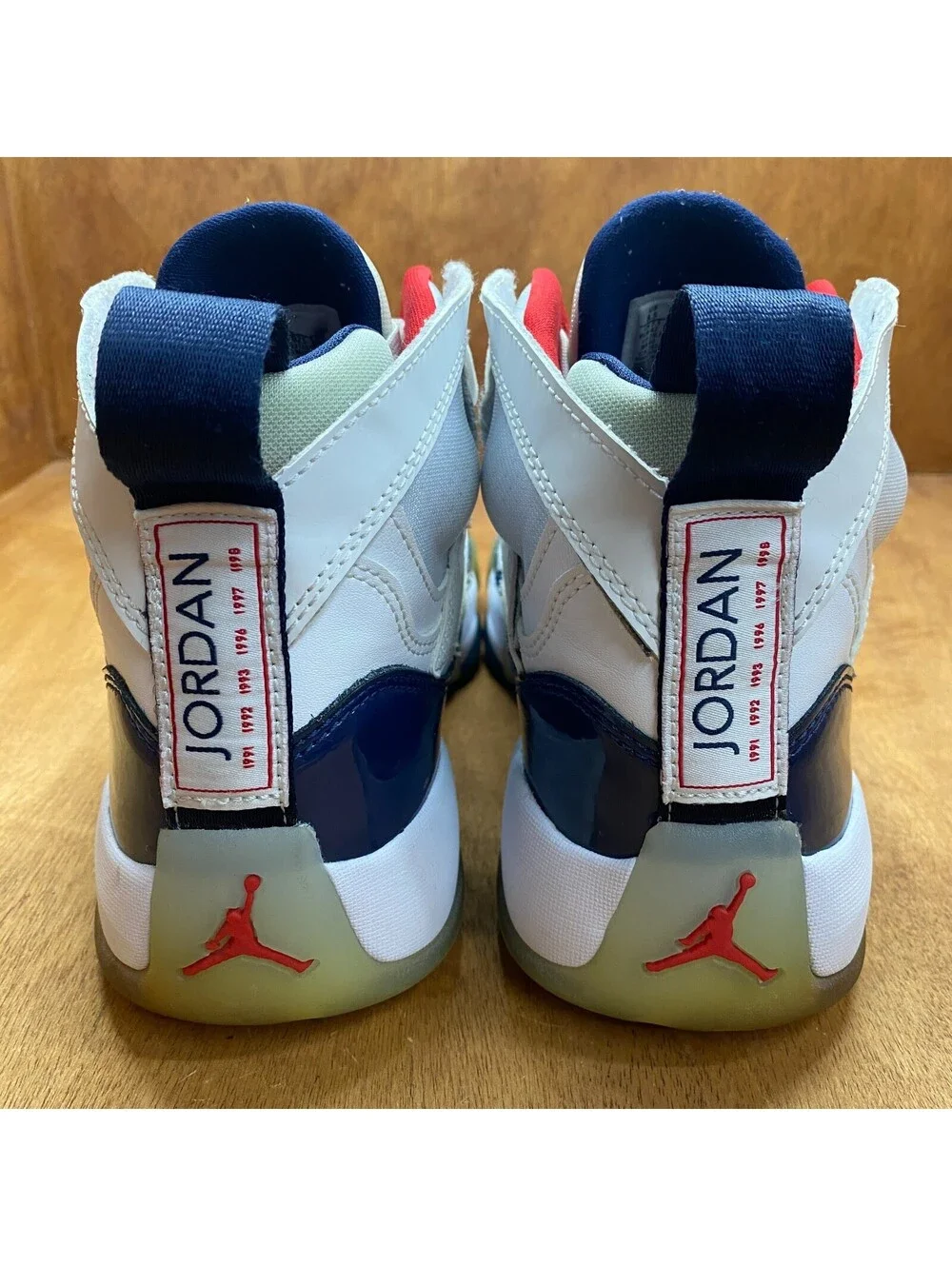 Jordan Jumpman Two Trey 23 Shoes Mens Sz 8.5 Red White Blue Sneakers DO1925-102